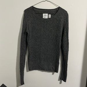 H&M gray sweater for women